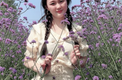 网红曹婷婷,从网红到影响力人物，她的蜕变之路