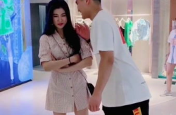 内向小姐姐拍照,静谧之美，心灵独白