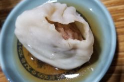 小姐姐做小笼包图片,小姐姐匠心独运，小笼包飘香四溢